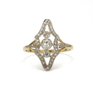 18k Gold Ring With Old-cut Diamonds