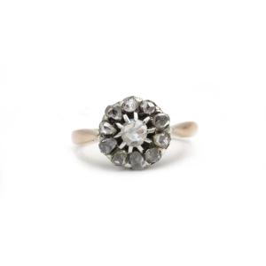 19th Century Daisy Ring In 18k Yellow Gold And Platinum With Rose-cut Diamonds