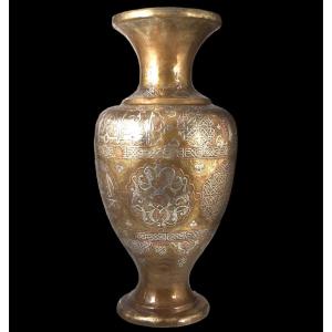 Important Baluster Vase In Brass Damascened With Silver, Syrian Art Of The 19th Century, Superb Condition