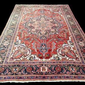 Hériz Charabiyan Rug, 241cm X 341 Cm, Persian, Hand-knotted Wool, Iran Circa 1970, Very Good Condition