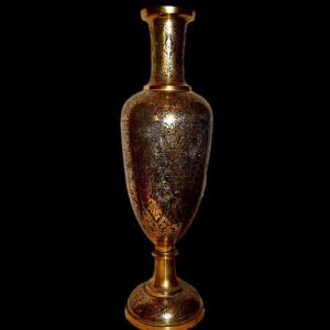 Indo-persian Vase, 61 Cm, Heavy Brass Engraved With A Burin Around 1900 With A Sumptuous Floral Decoration