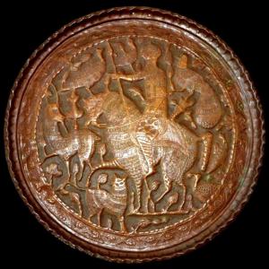 Antique Collector's Tray In Embossed Brass, Persia, 19th Century
