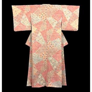 Women's Hômongi Kimono, Silk Lined, Japan Circa 1960, In Very Good Condition