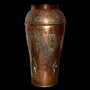 Vase With Stars And Arabesques, Ht 46 Cm, Brass And Copper, Morocco, 19th Century, Collection