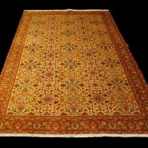 Persian Rug Yezd, 122 Cm X 192 Cm, Iran, Hand-knotted Wool, Circa 1970 In Very Good Condition