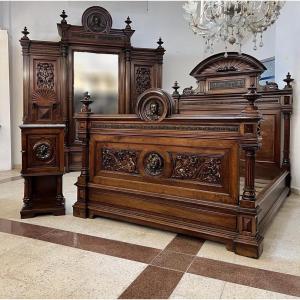 Important Bedroom Of Castle In The Noe-renaissance Style, Italian 19 Century, Carved Walnut.