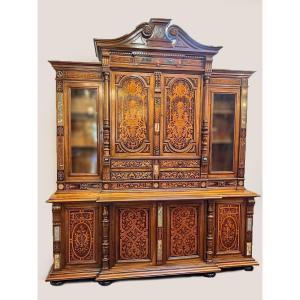 Large Two-part Walnut Sideboard In The 19th Century Italian Renaissance Style