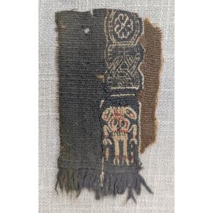 Fragment Of Coptic Fabric – Clavus – Geometric Motifs And Dancer – 7th Century