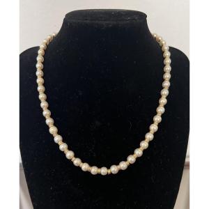 Necklace Rings 18k Gold And 54 Akoya Cultured Pearls Clasp 18k Gold 42,5 Cm