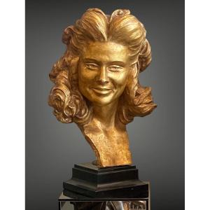 Gilded Bronze Sculpture Representing A Young Woman, Smiling