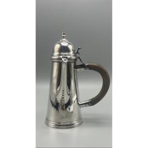 English Coffee Pot In Solid Silver, London, 1918, Crichton Bros.