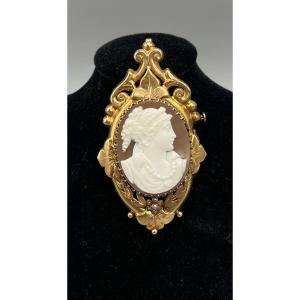 Pendant – 18-karat Gold Cameo Brooch, Napoleon III Period