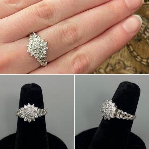 Ring In 18-carat White Gold Set With Diamonds, Floral Motif
