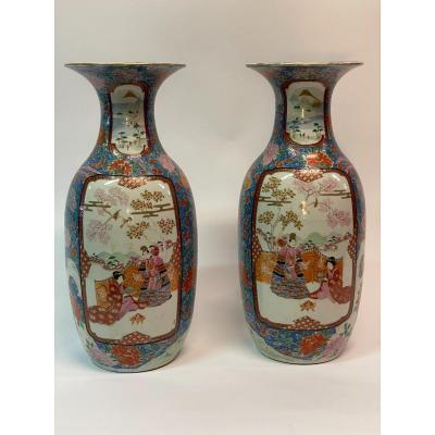 Pair Meiji Vase "the Preparation Of The Samurai"