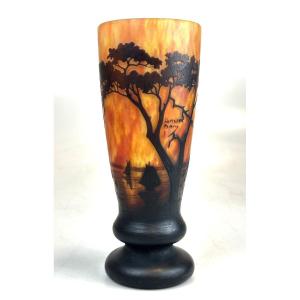 Daum Nancy Vase