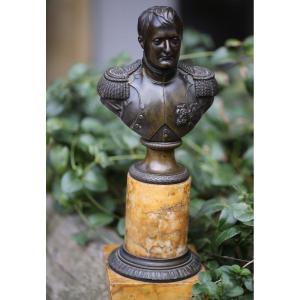 Bust Of Napoleon In Bronze With Brown Patina XIXth Century