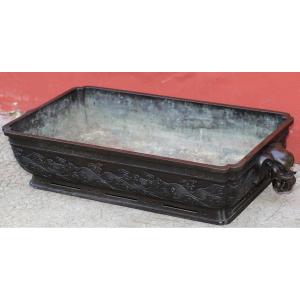 Large Planter In Patinated Bronze Chinese Work XIX Taken With Elephant Head