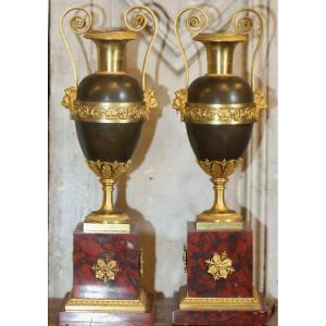Pair Of Vases Late 18th Early 19th Gilt And Chiseled Bronze.