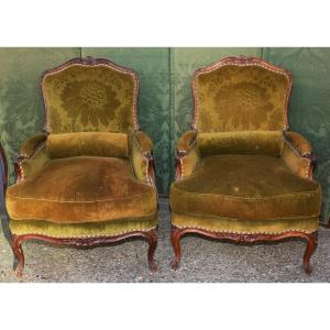 Pair Of Queen's Shepherdesses, Lxv Period, Stamped Ib Meunier.