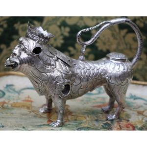 Kettle In The Shape Of A Lion In Chased Silver, South America, Upper Peru, Late 18th Century.