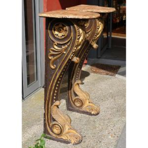 Pair Of Wall Columns In Carved Gilded And Lacquered Wood From The 18th Century