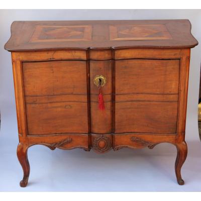 Dresser In Walnut XVIII Time