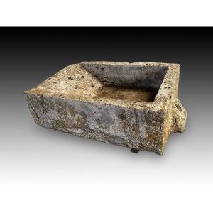 Washbasin. Stone. 18th Century.  