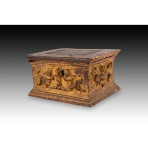 Chest. Carved Wood, Metal. Spanish School, 16th Century.