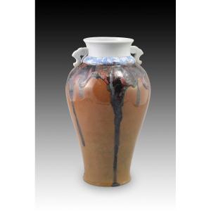 Baluster Vase. Porcelain. Taisho Period, Japan, 1912-1926.