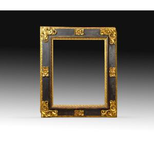 Frame. Carved And Polychrome Wood. 17th Century.
