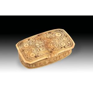 Pastoral Box. Carved Horn. Spain, 1822.