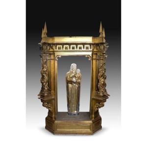 Altarpiece. Carved And Gilded Wood. Baroque, Circa The Second Half Of The 17th Century.