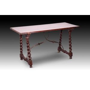 Bargueñera Table With Solomonic Legs. Pine And Beech Wood, Iron. 18th Century. 