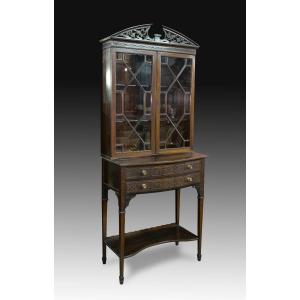 English Display Cabinet. Mahogany Wood. 19th Century.