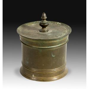 Hostiary. Bronze. 16th Century.  