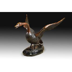Swan, Table Base For Glass. Marble And Bronze. 20th Century. 