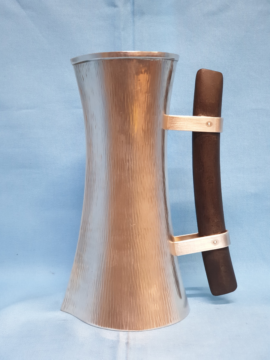 Caraffa in argento 925/1000. Italia, Padova, XX secolo, argentiere Zanetto Studio