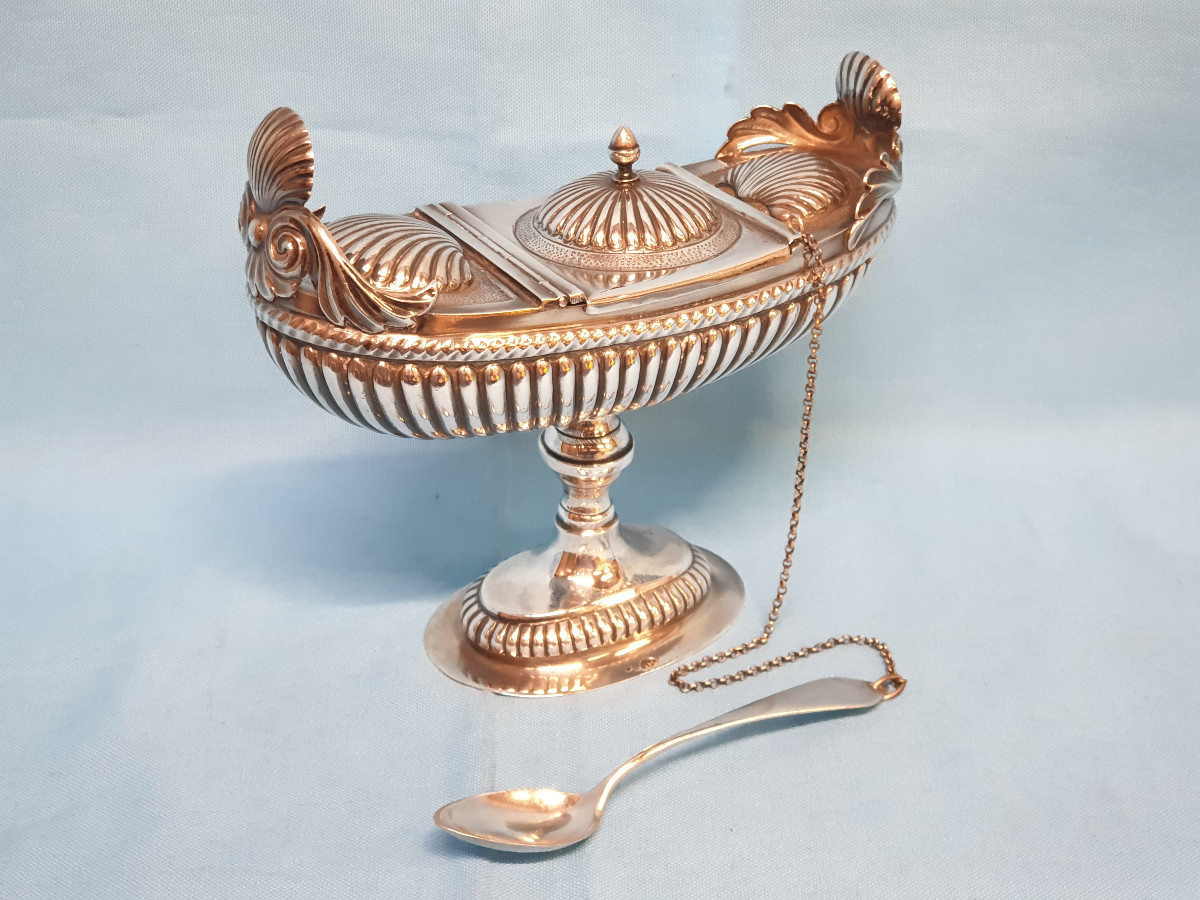 Navicella in argento. Cagliari, argentiere Luigi MIlo, 1793-1803-photo-3