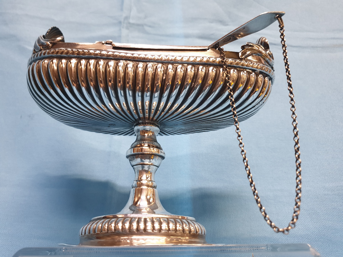 Navicella in argento. Cagliari, argentiere Luigi MIlo, 1793-1803-photo-2