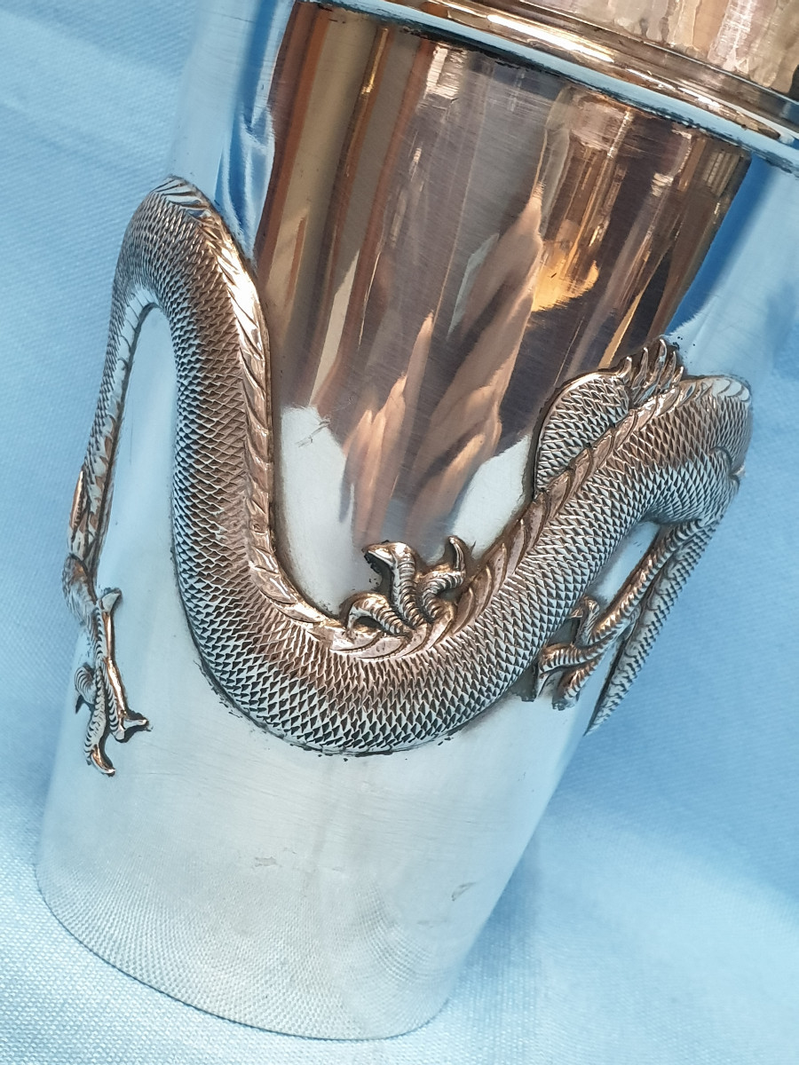 Shaker in argento. China Export Silver. Shanghai, Luen Hing. Inizi del XX secolo-photo-1