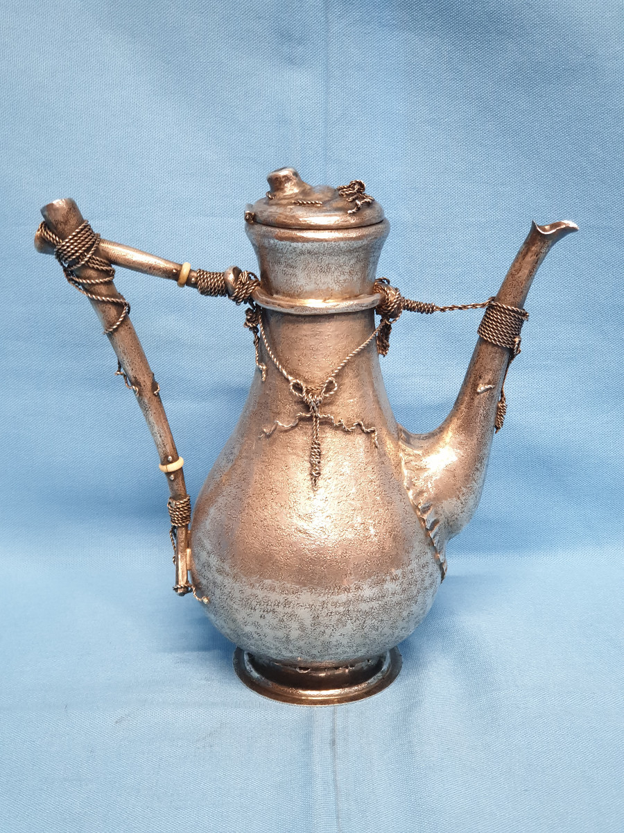 Caffettiera in argento. Impero Austro-ungarico, Vienna, 1866-1922