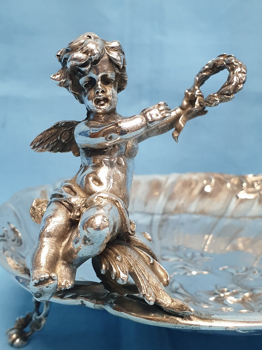Centrotavola in argento  a forma di conchiglia con putto. Germania, fine XIX secolo.-photo-2
