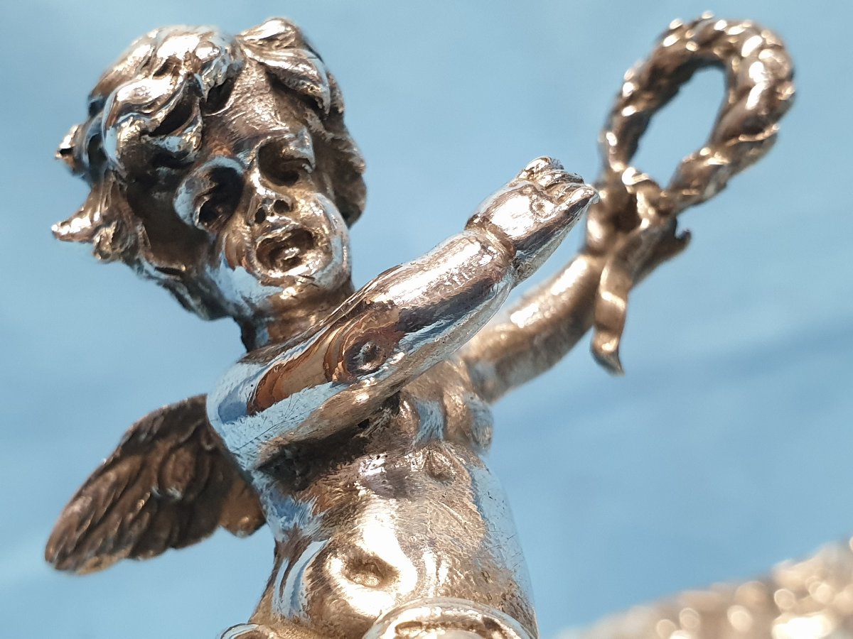 Centrotavola in argento  a forma di conchiglia con putto. Germania, fine XIX secolo.-photo-3