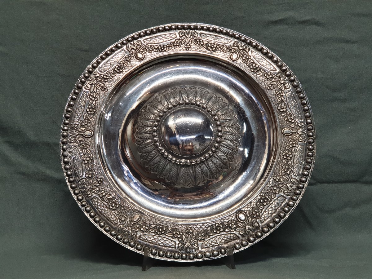 Piatto del Seder di Pesach (Pasqua) in argento. Torino, argentiere Lattes Giuseppe, 1834-73