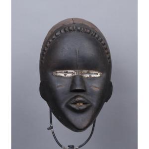 Mask - Dan / Liberia