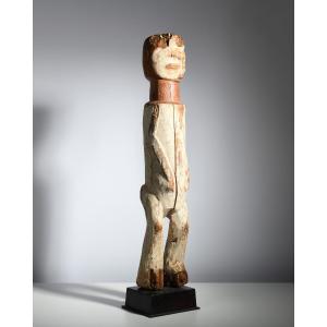 Punu Statue