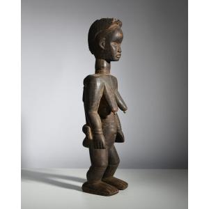 Dan Gogon Maternity Statuette