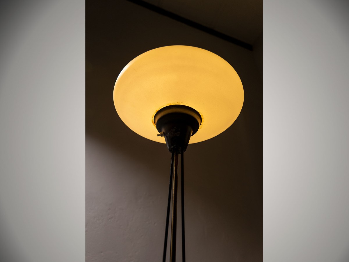 Lampada da terra Stilnovo in vetro opalino - anni '50-photo-4