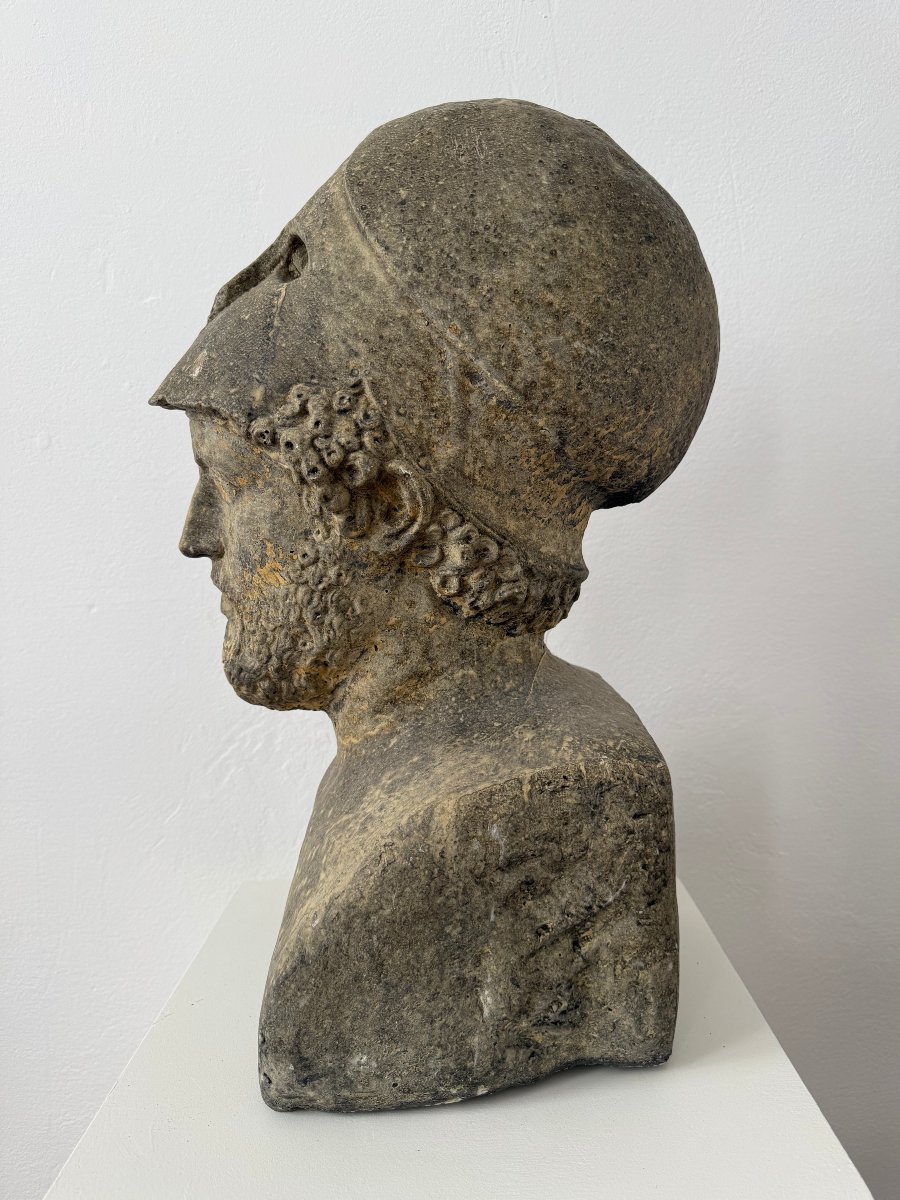 Scultura raffigurante mezzo busto di Pericle in polvere di pietra - inizio XX secolo. Italia-photo-3