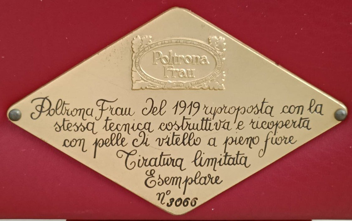 Poltrona Frau in pelle con piattino Mod. 1919-photo-4